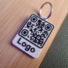 3ME QR Kód Přívěsek Mini s Logem | Stylová Klíčenka