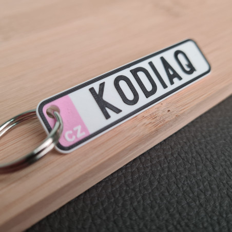 SPZ klíčenka na míru - růžová | Jméno | Přezdívka | PROO.CZ