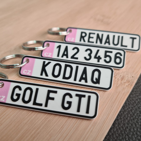 SPZ klíčenka na míru - růžová | Jméno | Přezdívka | PROO.CZ